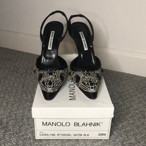 Manolo Blahnik Carolyne Satin Slingback